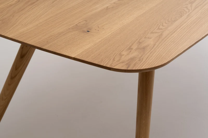 TAVI Table à manger