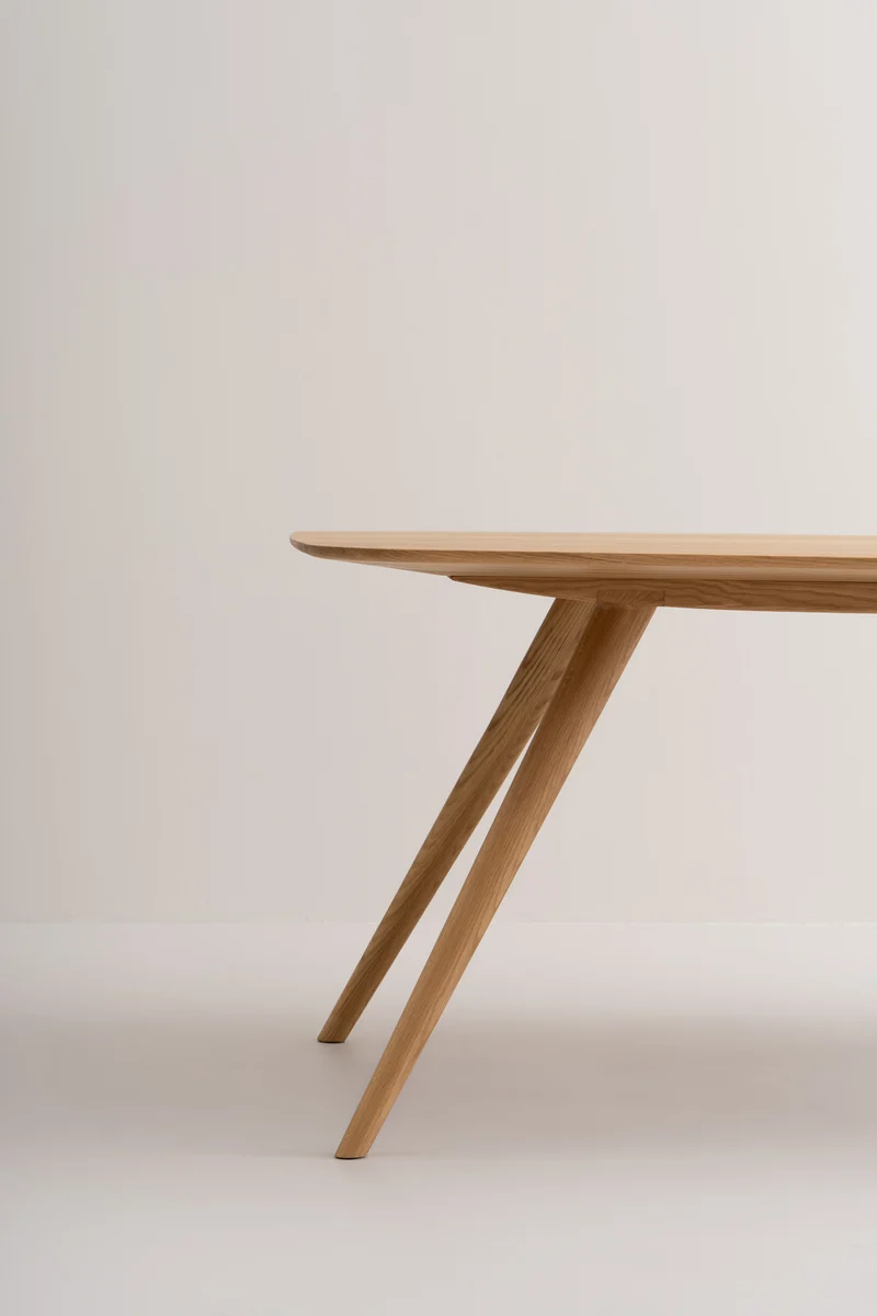 TAVI Table à manger