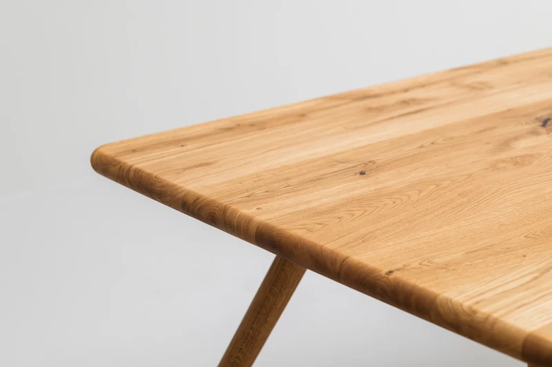 ARLEN Dining Table