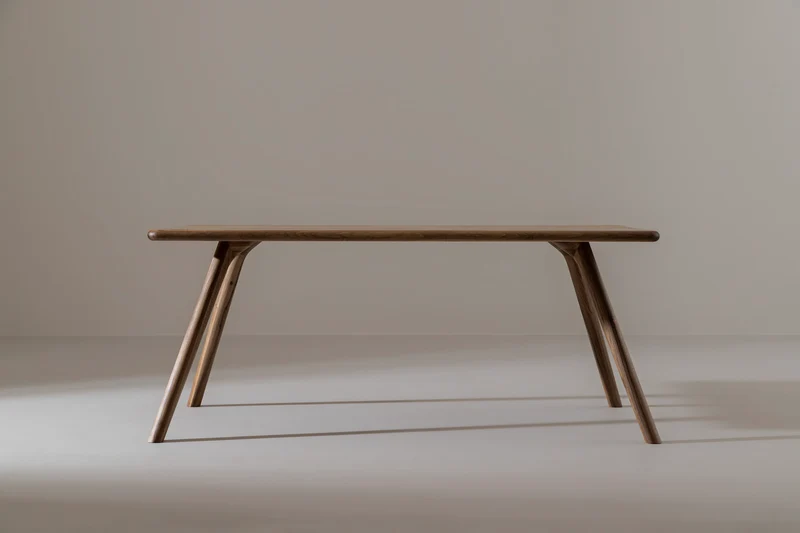 ARLEN Dining Table