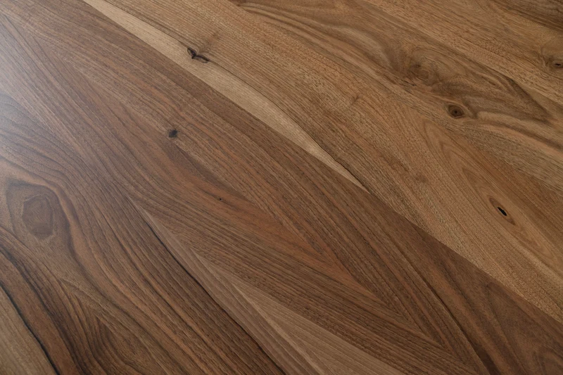 ARLEN Dining Table