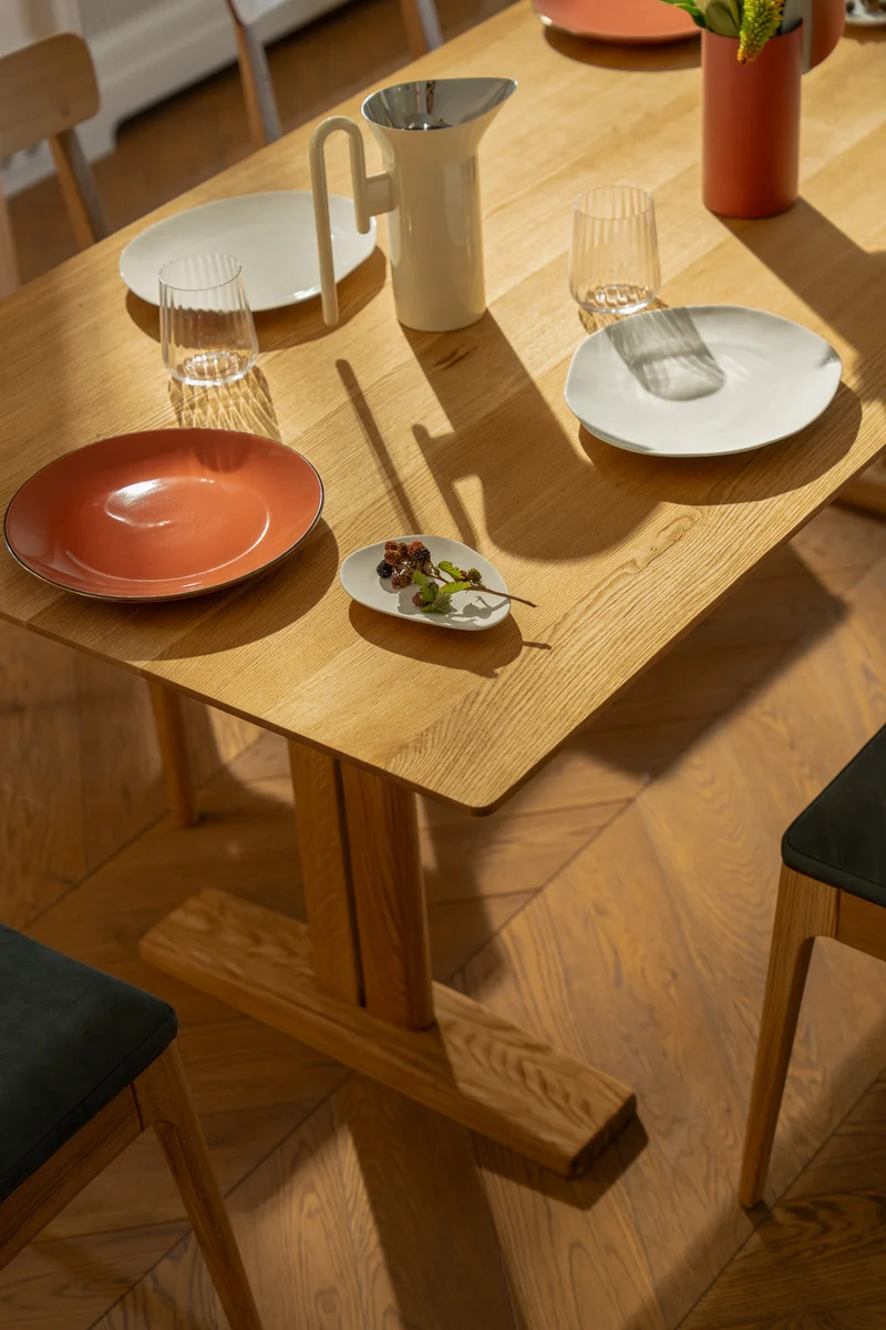 KAT Table à manger