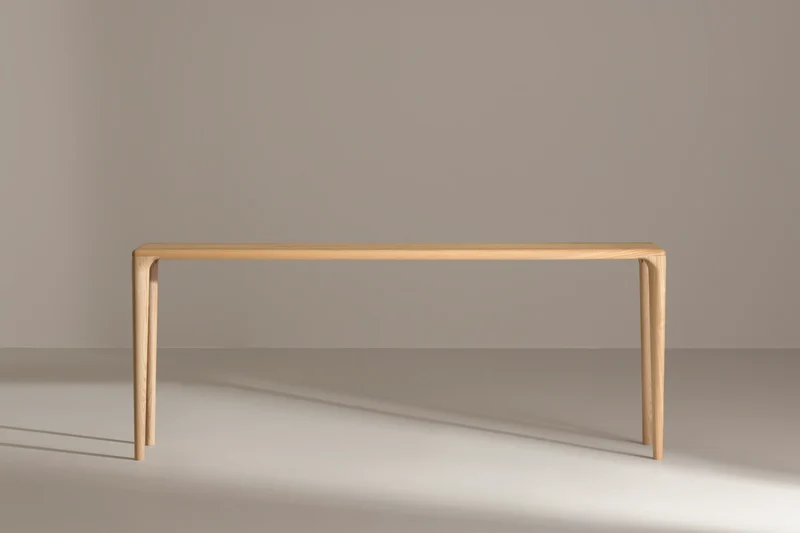 LÜNA Console Table