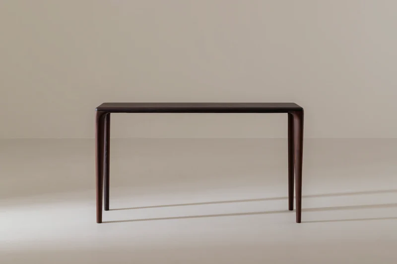 LÜNA Console Table
