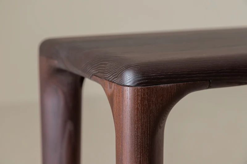 LÜNA Console Table