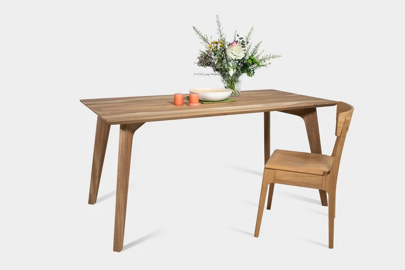 AMBER Walnut Extendable Dining Table