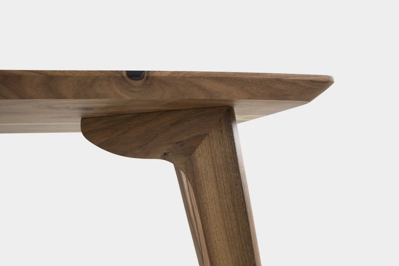 AMBER Walnut Extendable Dining Table