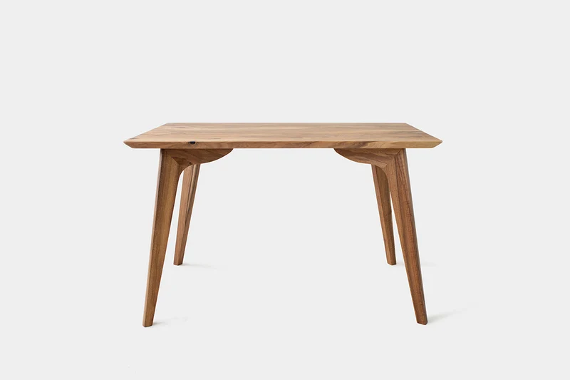 AMBER Walnut Extendable Dining Table