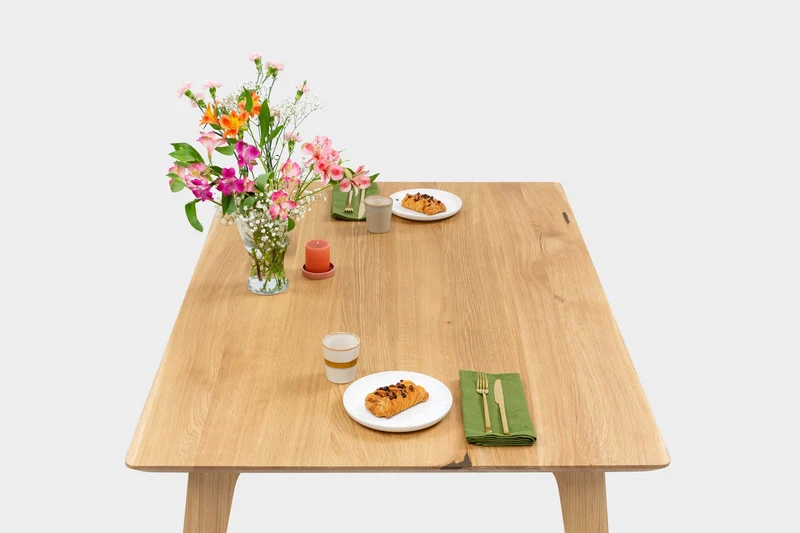 AMBER Oak Dining Table