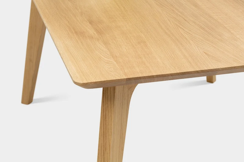 AMBER Oak Dining Table