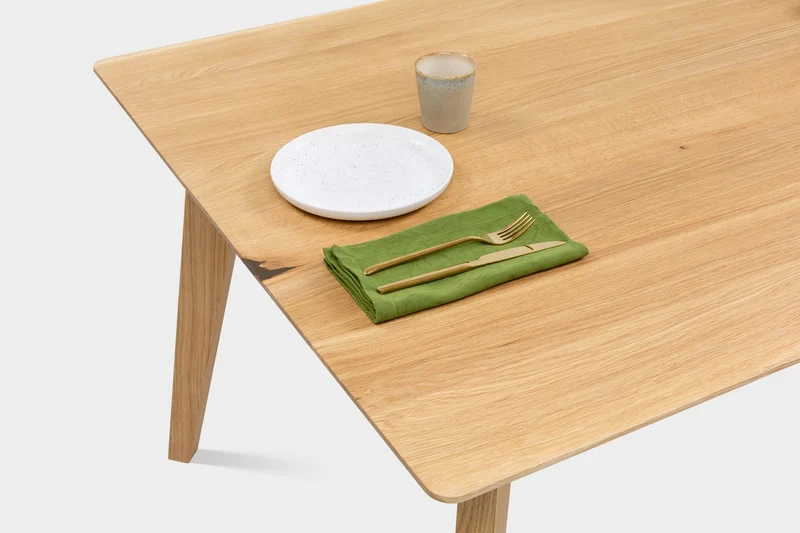 AMBER Oak Dining Table