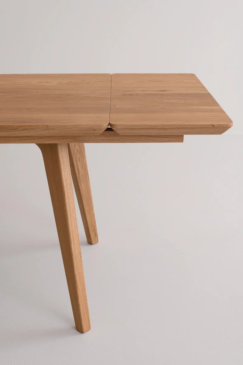 AMBER Oak Extendable Dining Table