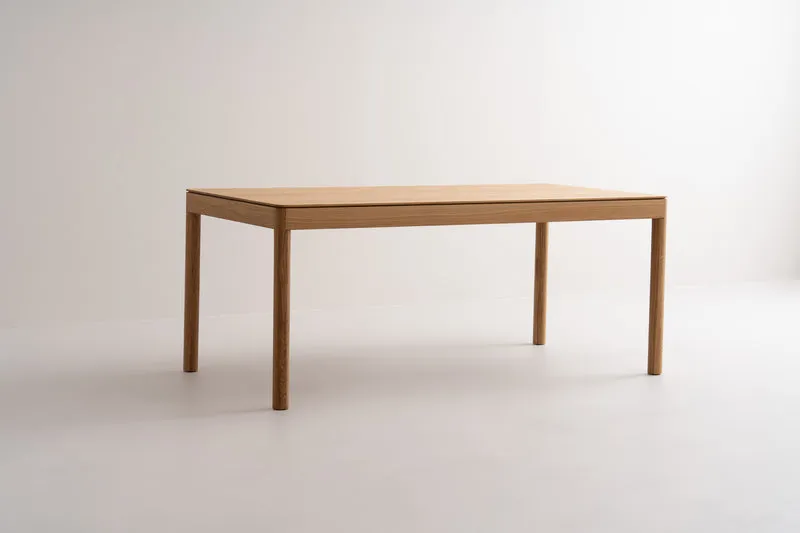 CAROLINA S Oak Dining Table