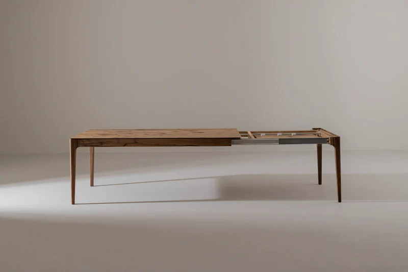 CAROLINA Walnut Extendable Dining Table