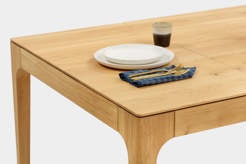 CAROLINA Oak Extendable Dining Table