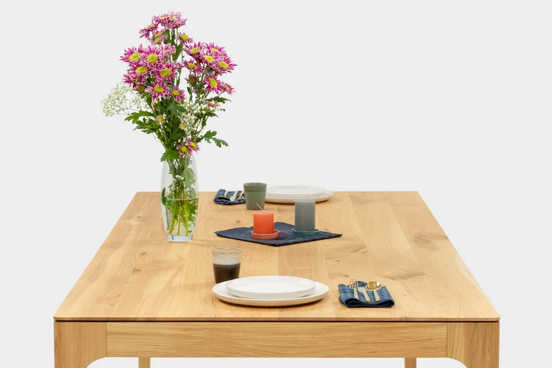 CAROLINA Oak Extendable Dining Table