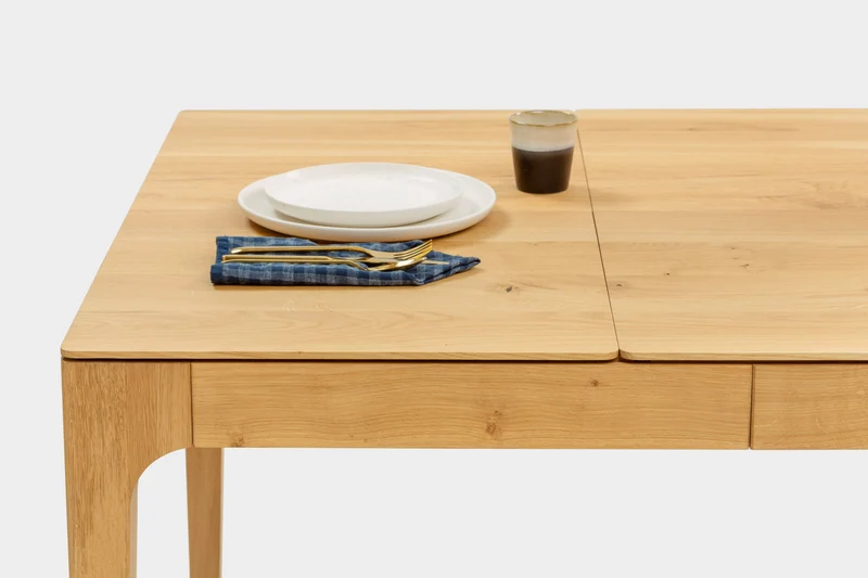 CAROLINA Oak Extendable Dining Table