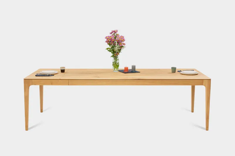 CAROLINA Oak Extendable Dining Table