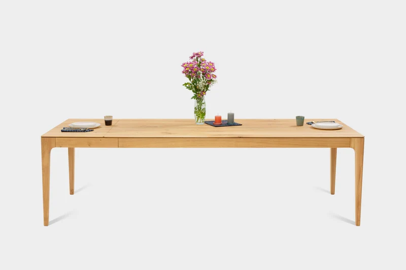 CAROLINA Oak Extendable Dining Table