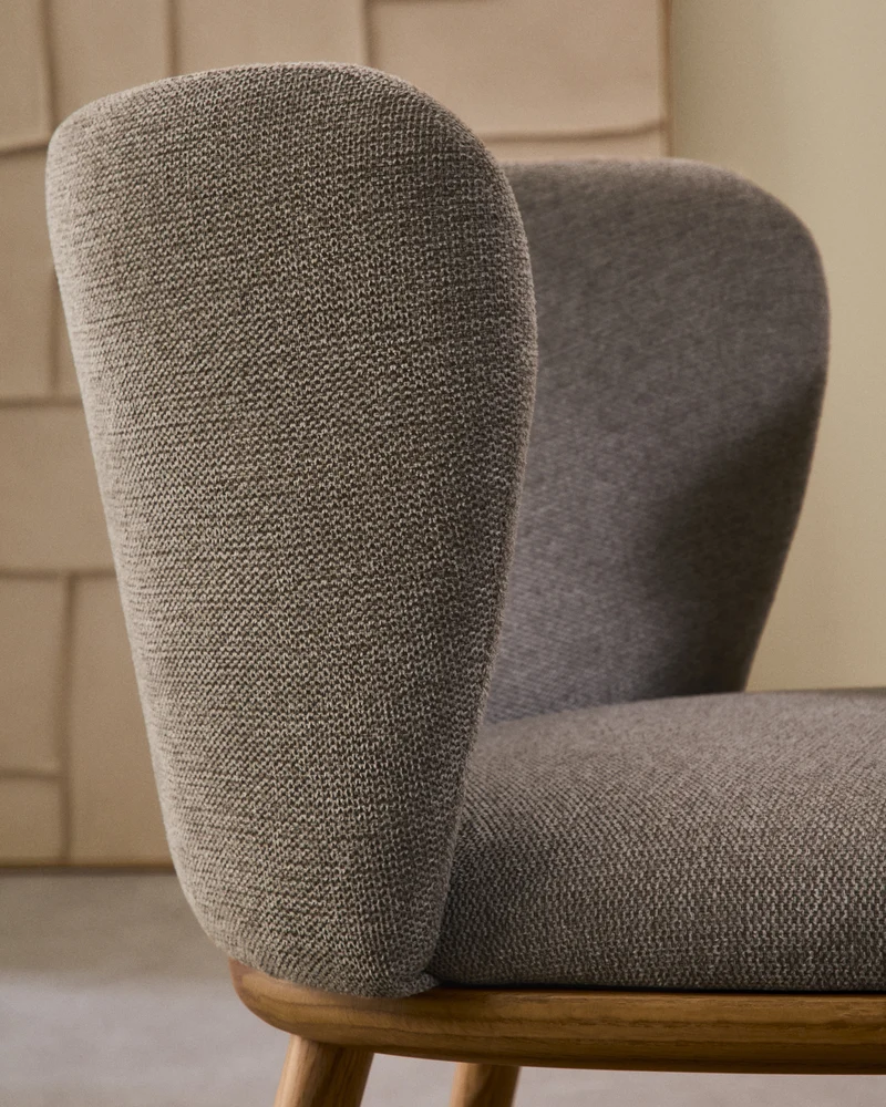 Ciselia chair brown chenille and natural legs
