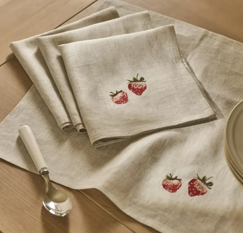 Strawberry Linen Embroidered Napkins - Set of 4