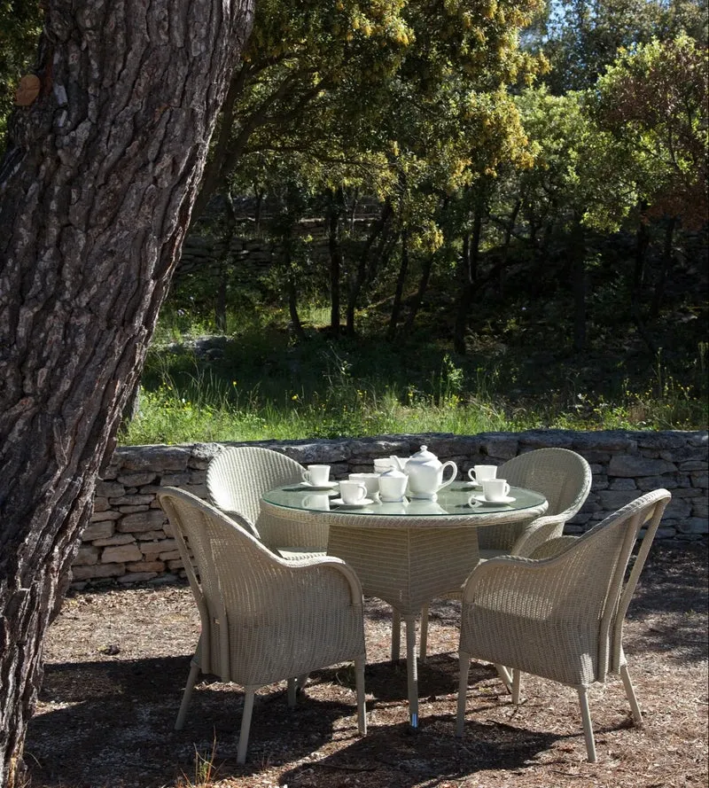 NÎMES - Table repas extérieur