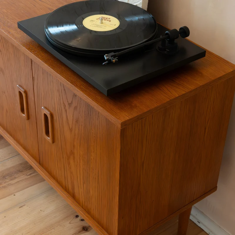 Buffet MID-CENTURY
