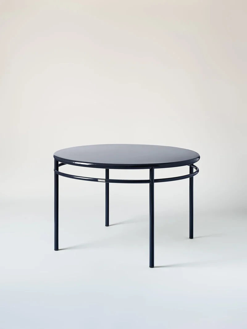 T37 - Table café