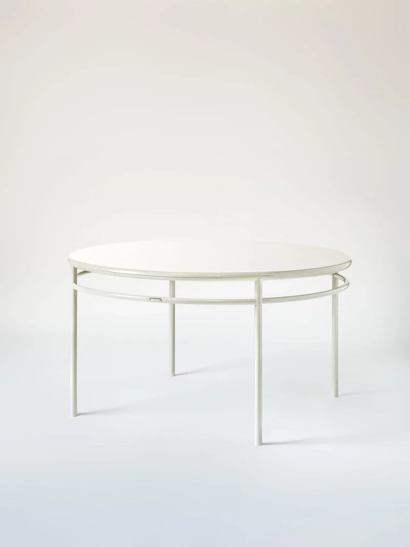 T37 - Table café