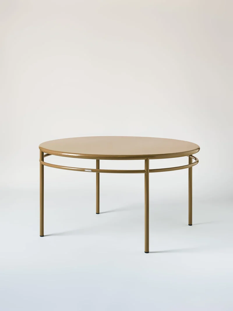 T37 - Table café