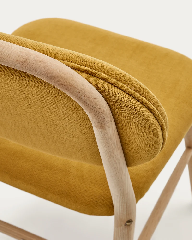 Helda chair in mustard