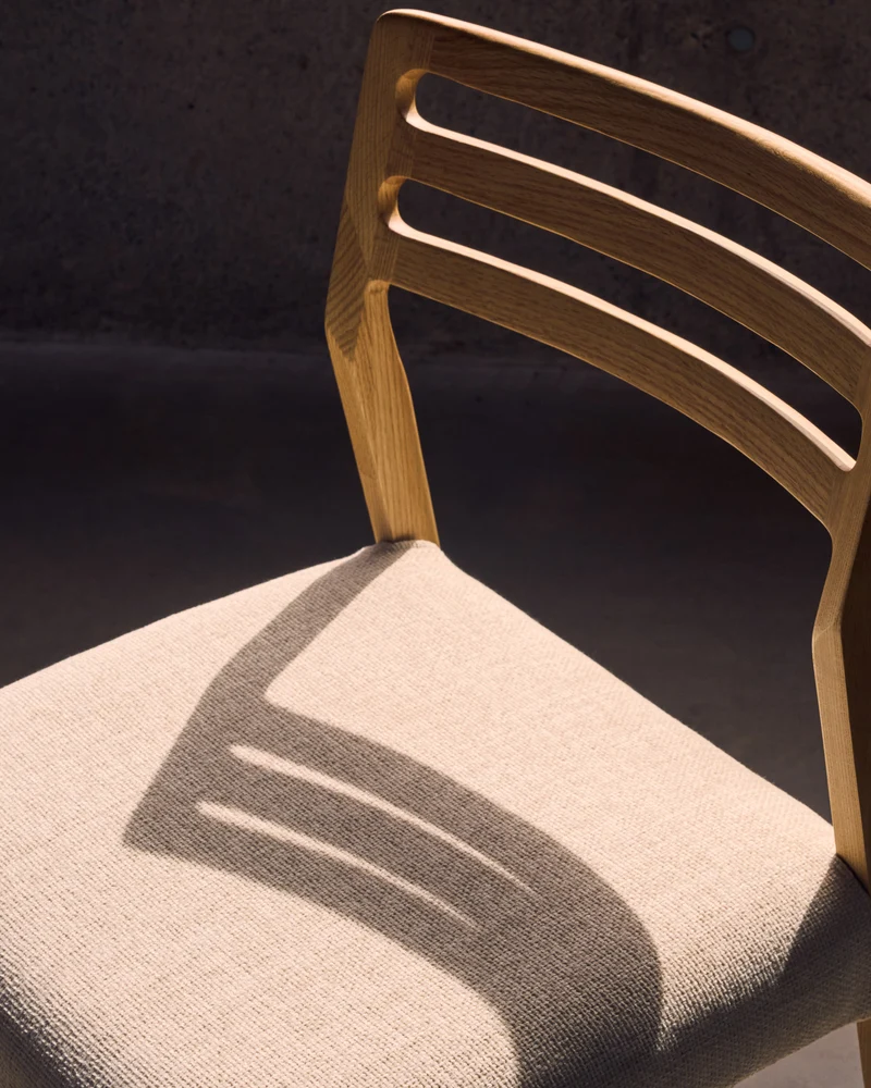 Cudia chair removable cover in beige chenille solid oak wood natural finish FSC Mix Credit