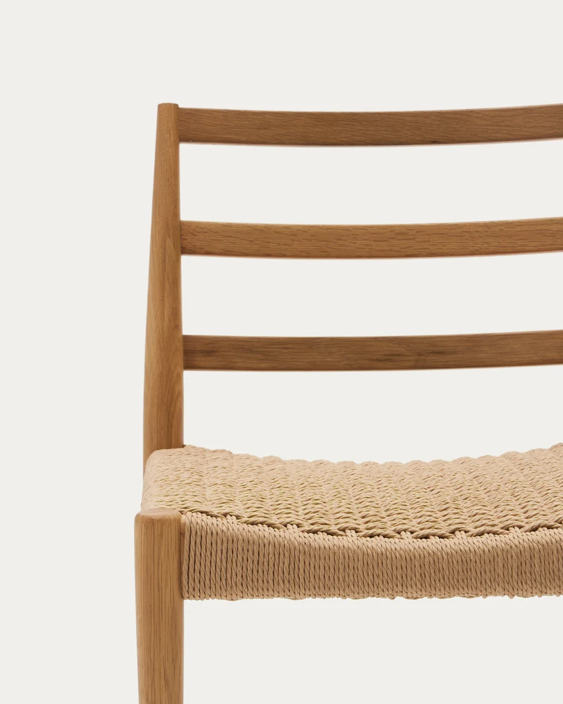 Analy chair in solid oak with natural finish and rope seat
