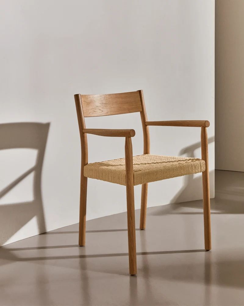 Yalia chair in solid oak with natural finish and rope seat FSC 100%