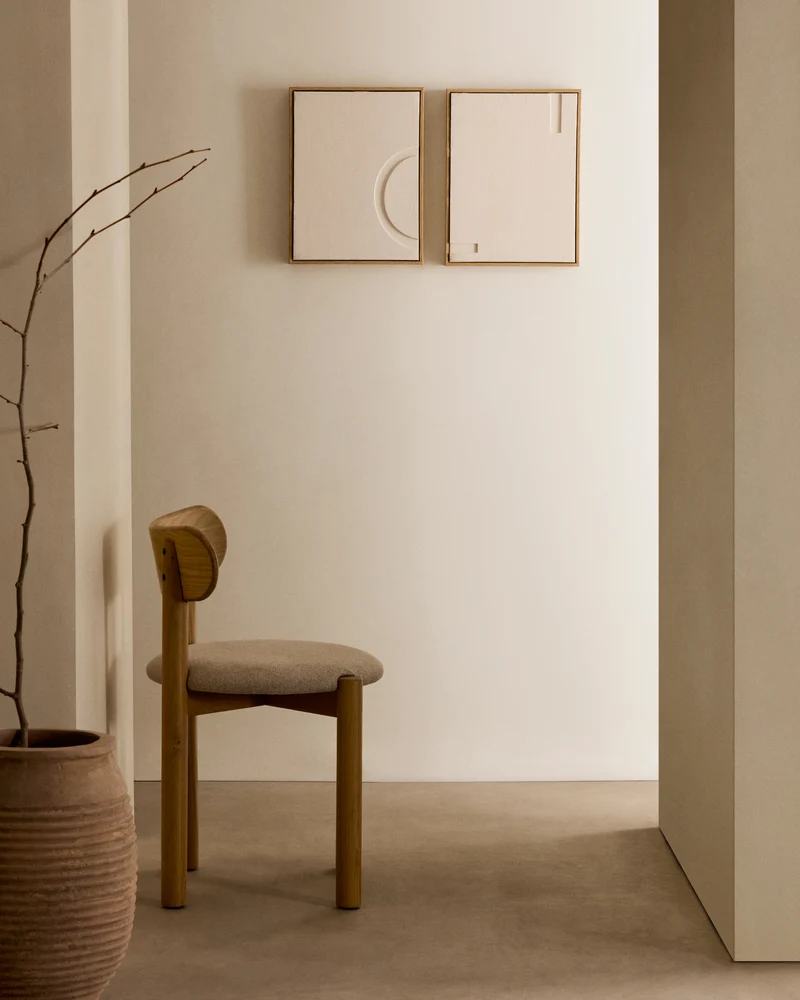 Nebai chair in beige chenille with a solid oak wood structure and natural finish FSC MIX Credit