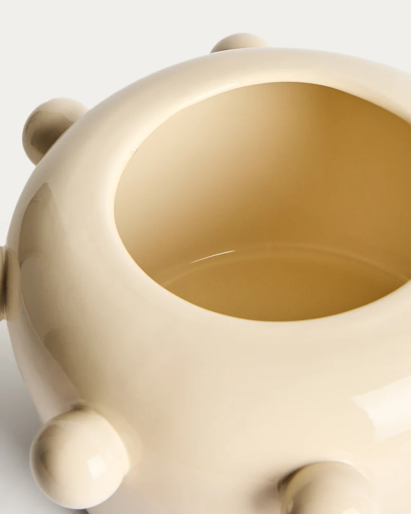 Odra vase in ecru ceramic with glossy finish 17cm