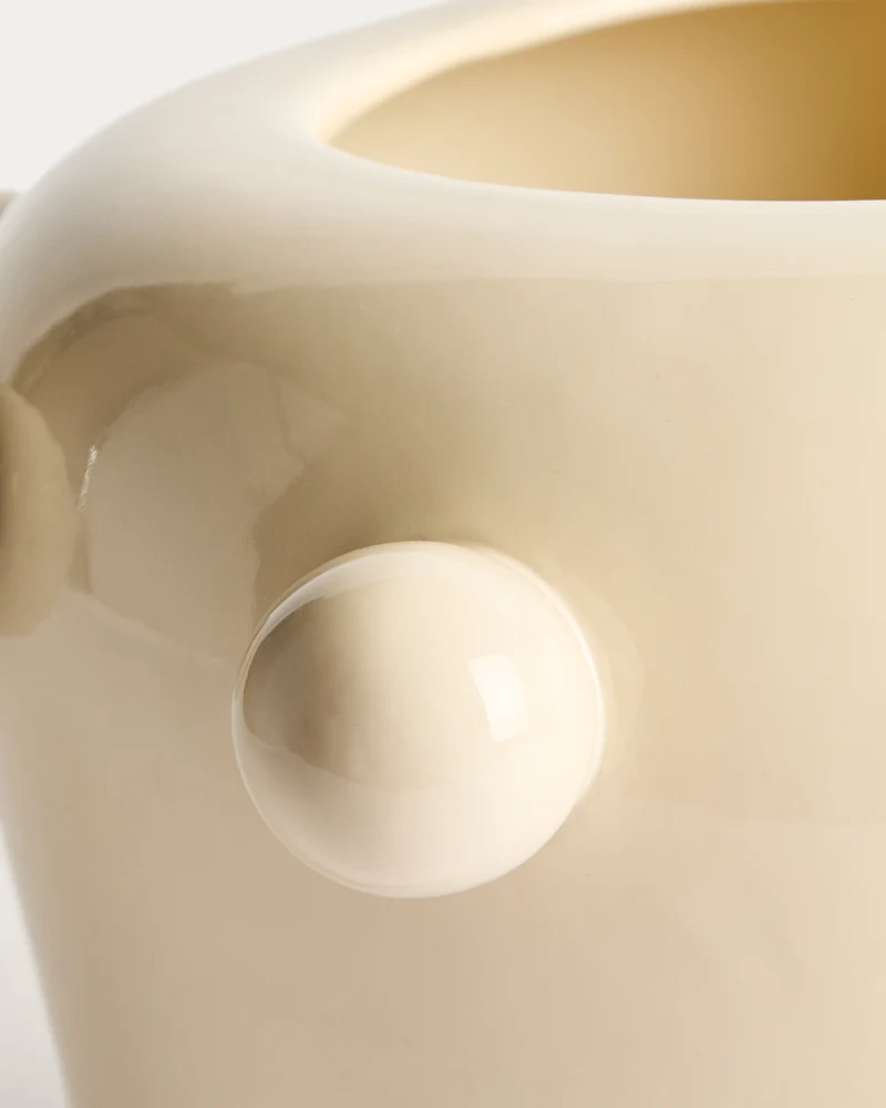 Odra vase in ecru ceramic with glossy finish 17cm