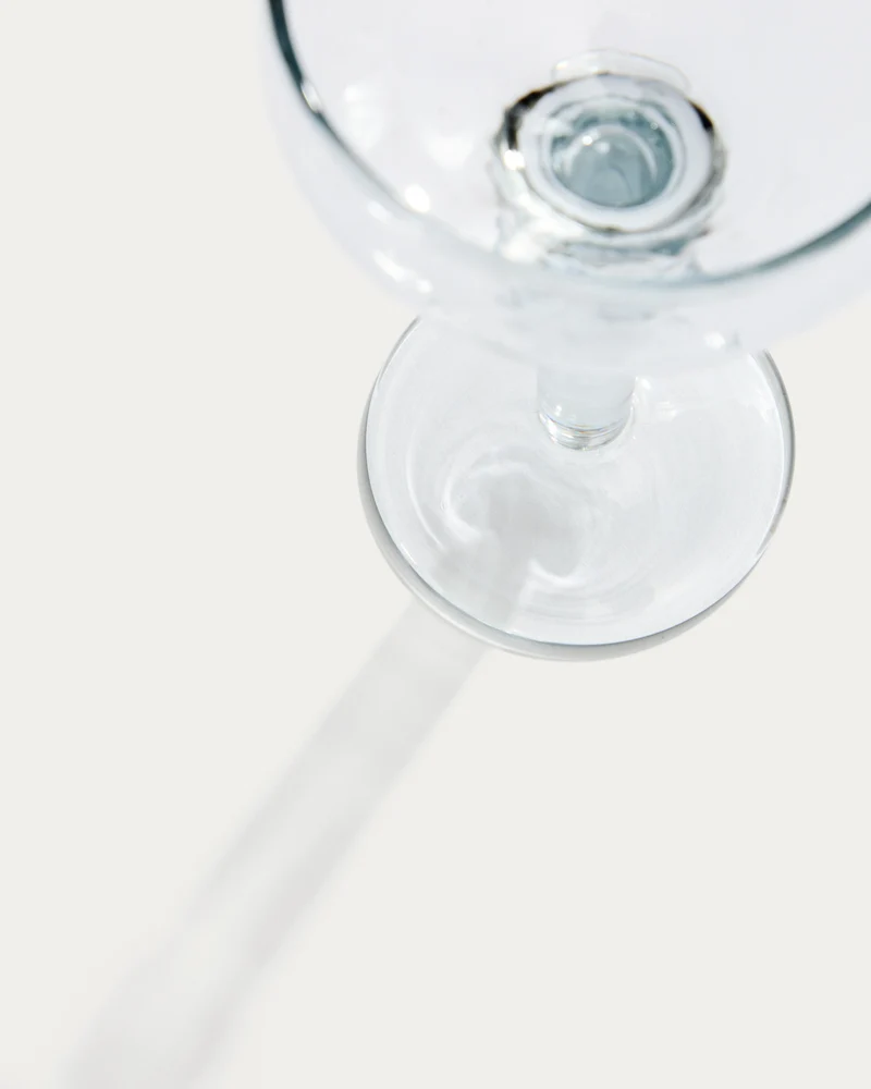 Vinea wine glass made of recycled glass
