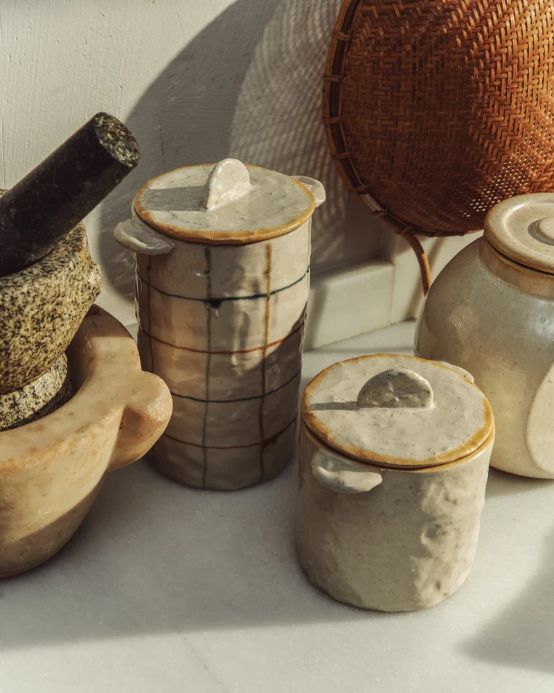 Belor white ceramic pot 13.5cm