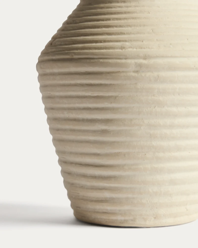 Pria beige papier-mâché vase 25cm