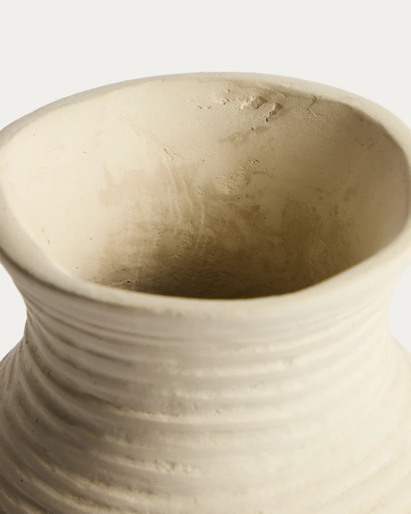 Pria beige papier-mâché vase 25cm