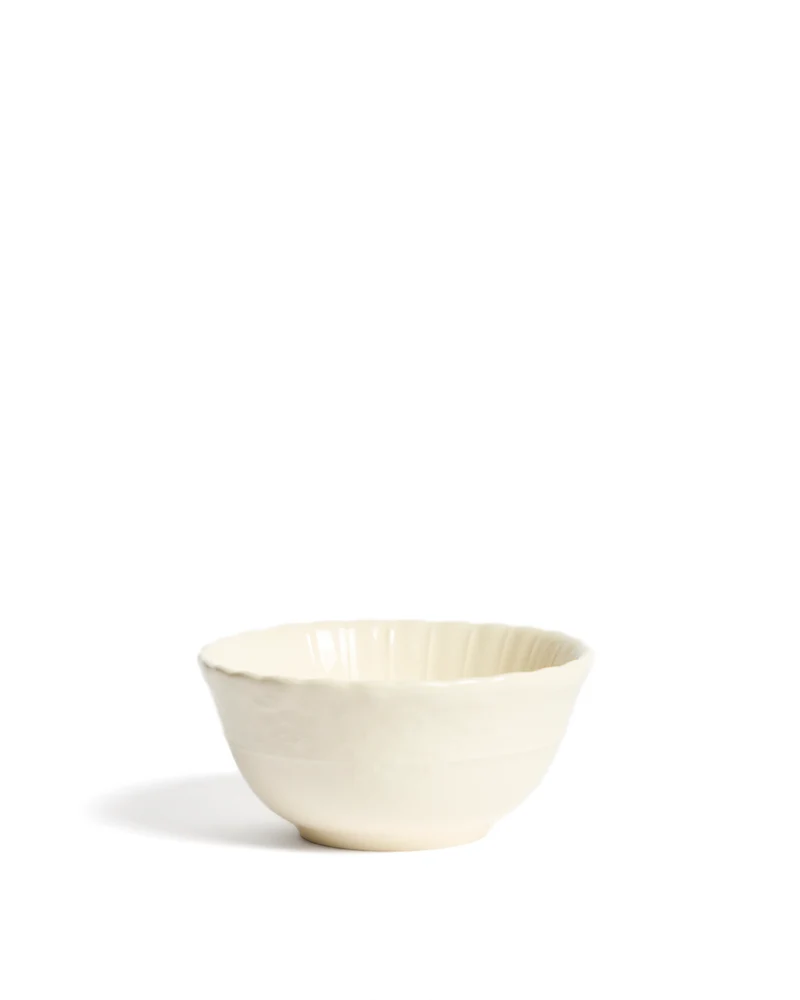 Beige Varla ceramic bowl