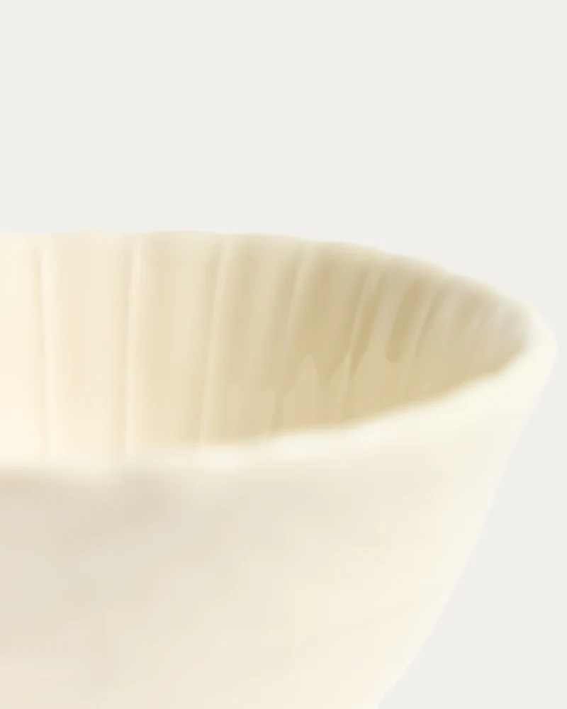 Beige Varla ceramic bowl