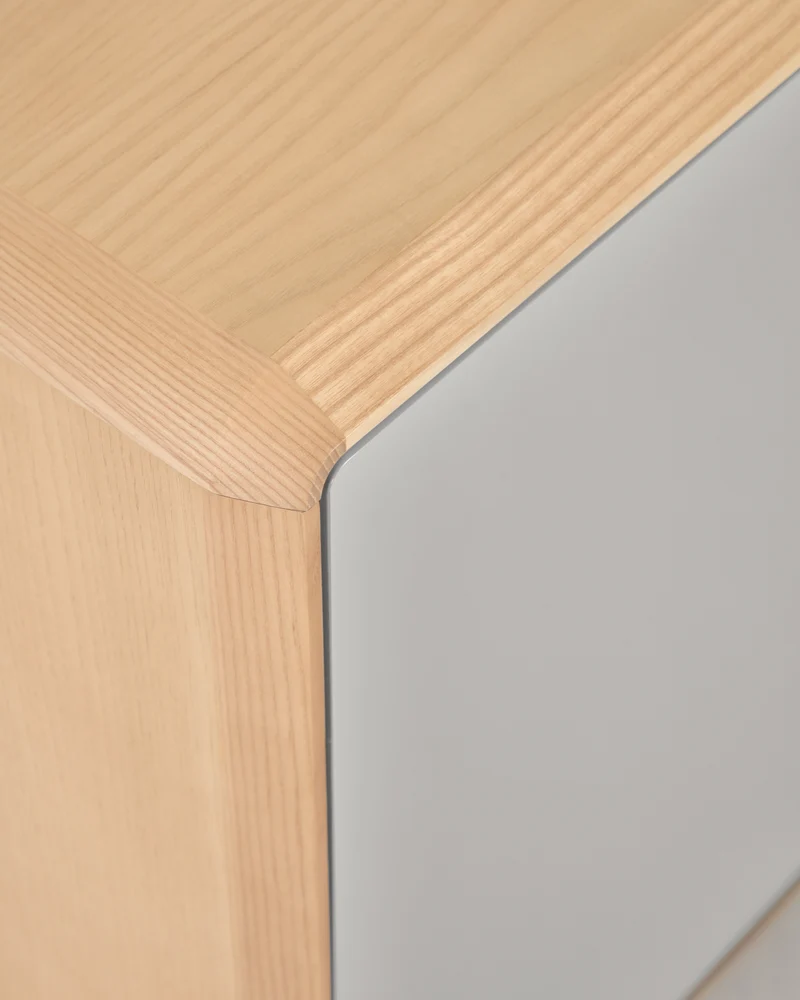 Anielle TV stand