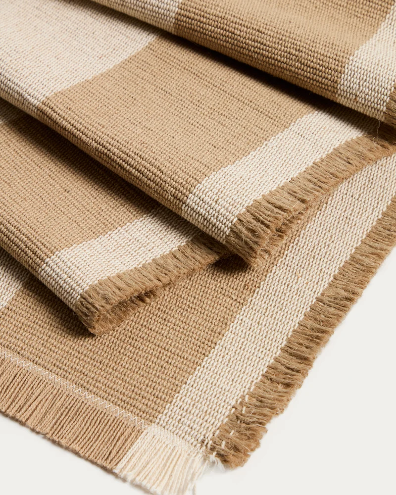 Daltan beige striped table runner