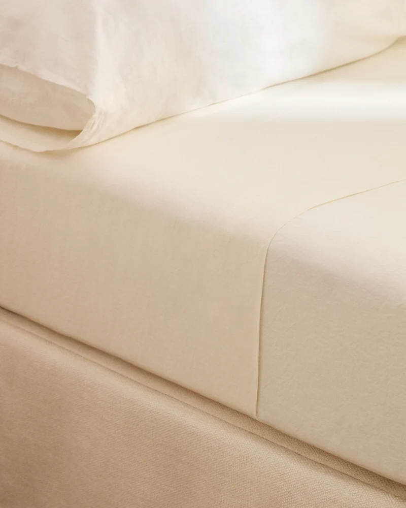 Simmel Ecru top sheet 270 x 290 cm