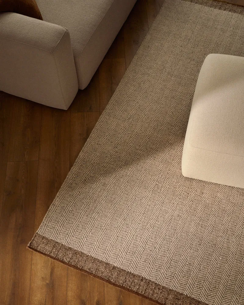 Nifelia Beige Rug