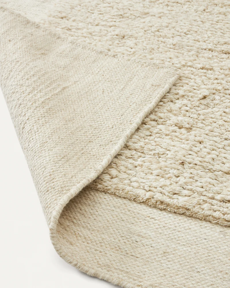 Marely White Rug, 160 x 230cm