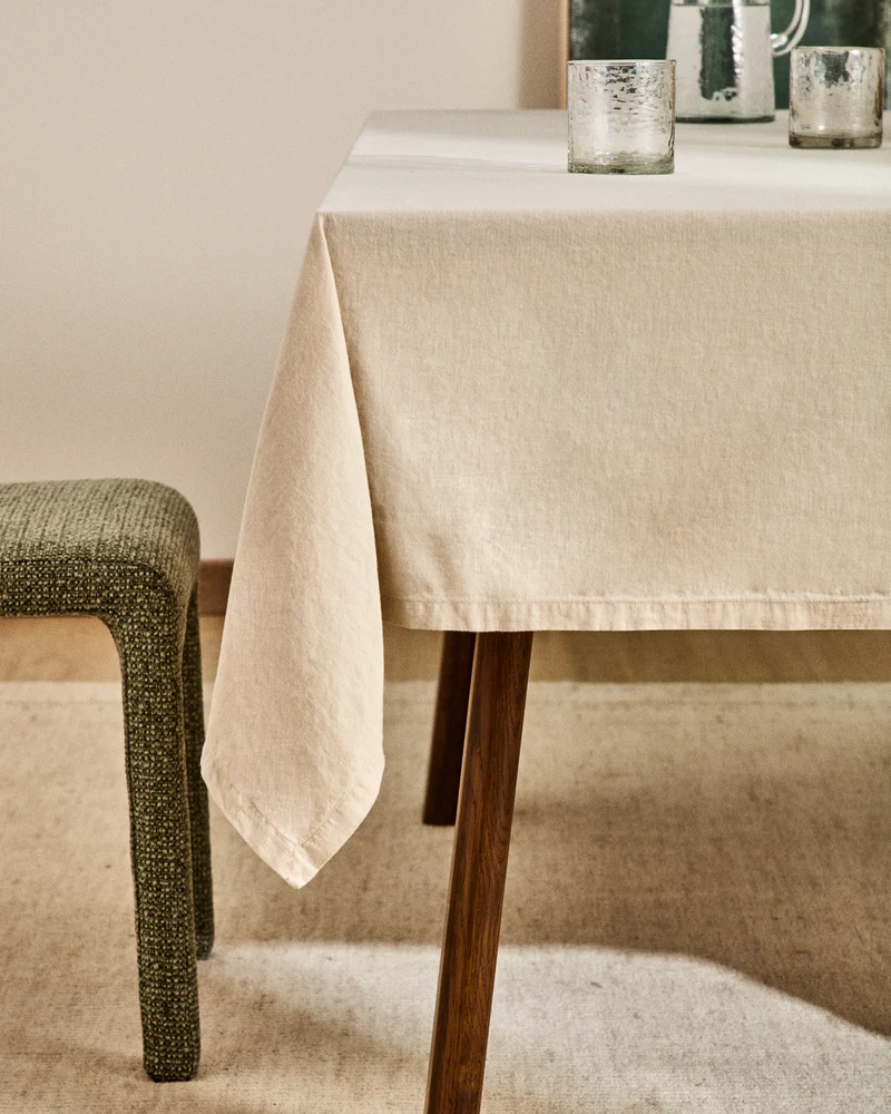 Aldine tablecloth stone grey