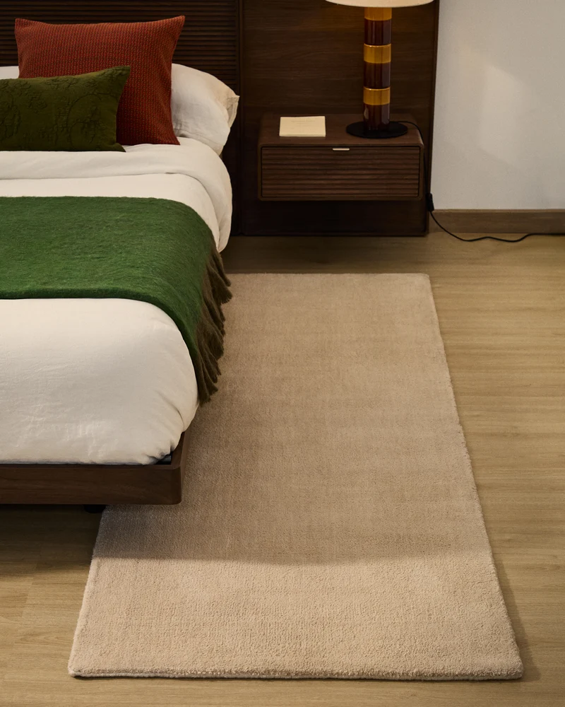 Empuries beige runner rug